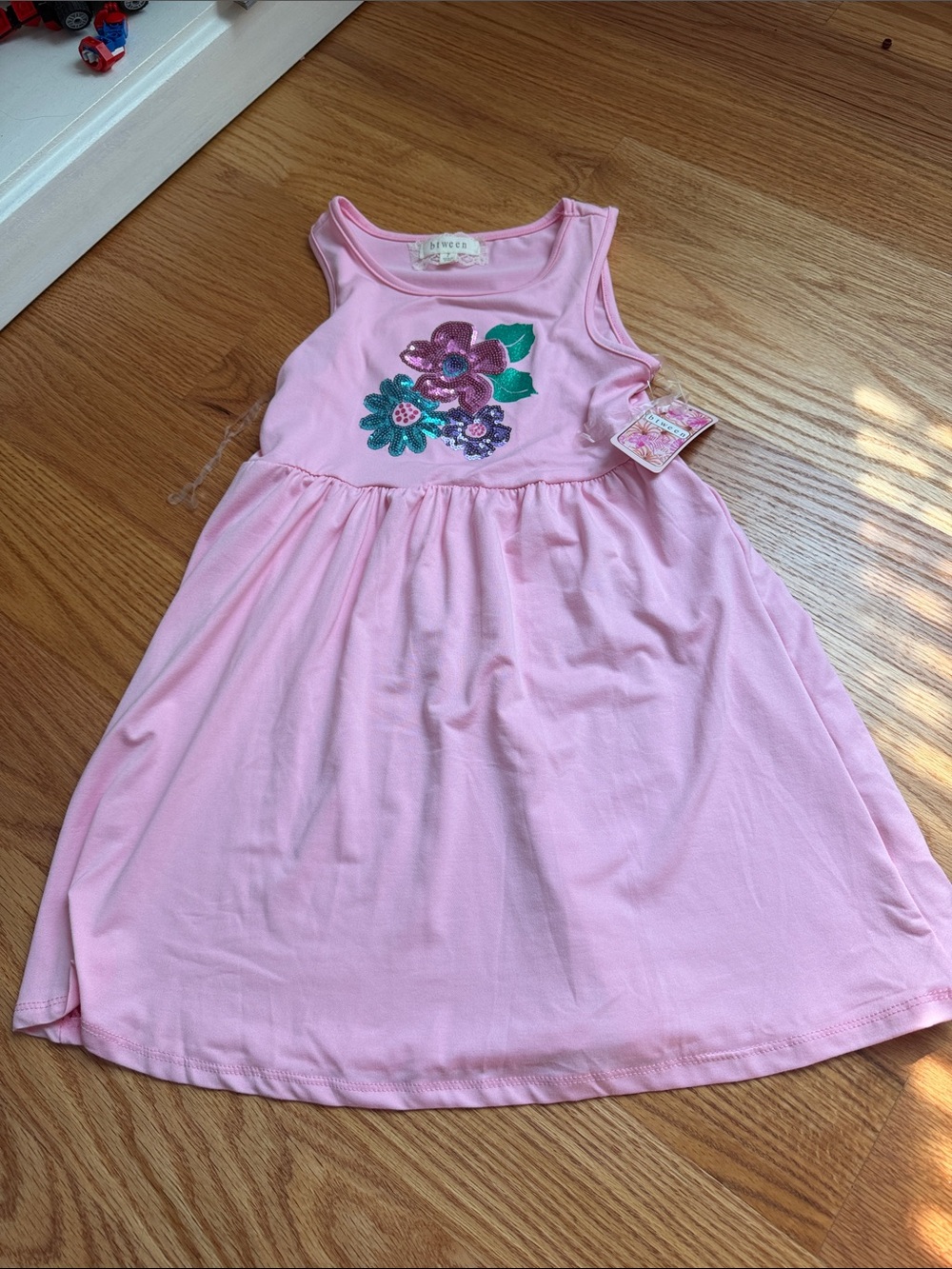 btween Pink Sleeveless Dress with Floral Sequin Appliqué